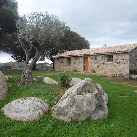 Les Bergeries D'alapa Lodge